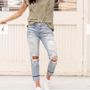Distressed Boyfriend Jeans